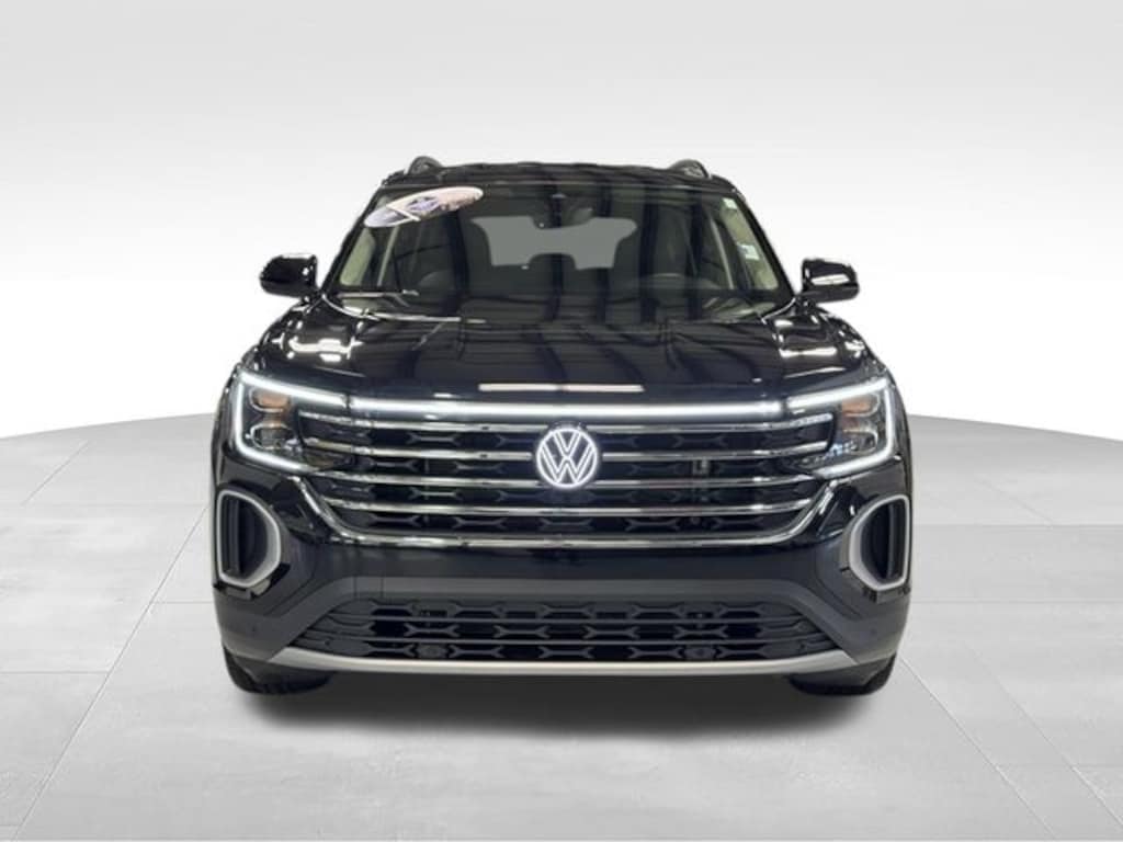 Certified 2026 Volkswagen Atlas SE w/Technology SUV