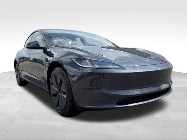 2025 Tesla Model 3 Long Range Sedan