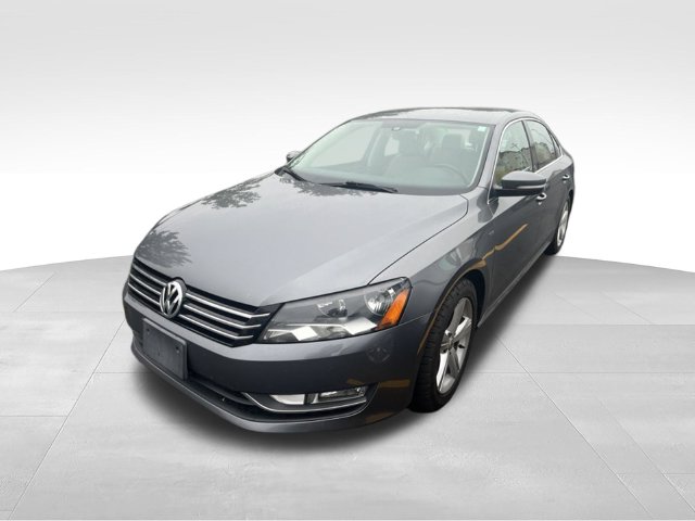 Used 2015 Volkswagen Passat 1.8T S Sedan