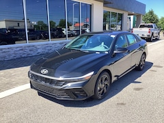 2026 Hyundai Elantra SEL Sport Sedan Front-Wheel Drive
