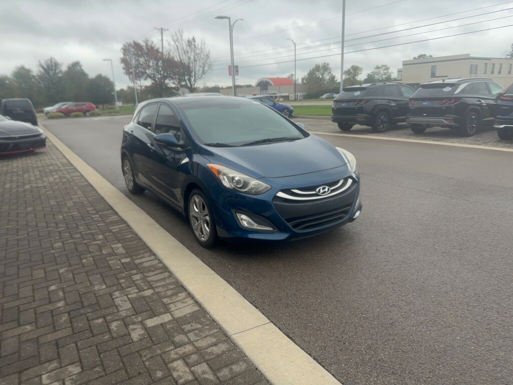 Used 2014 Hyundai Elantra GT Base