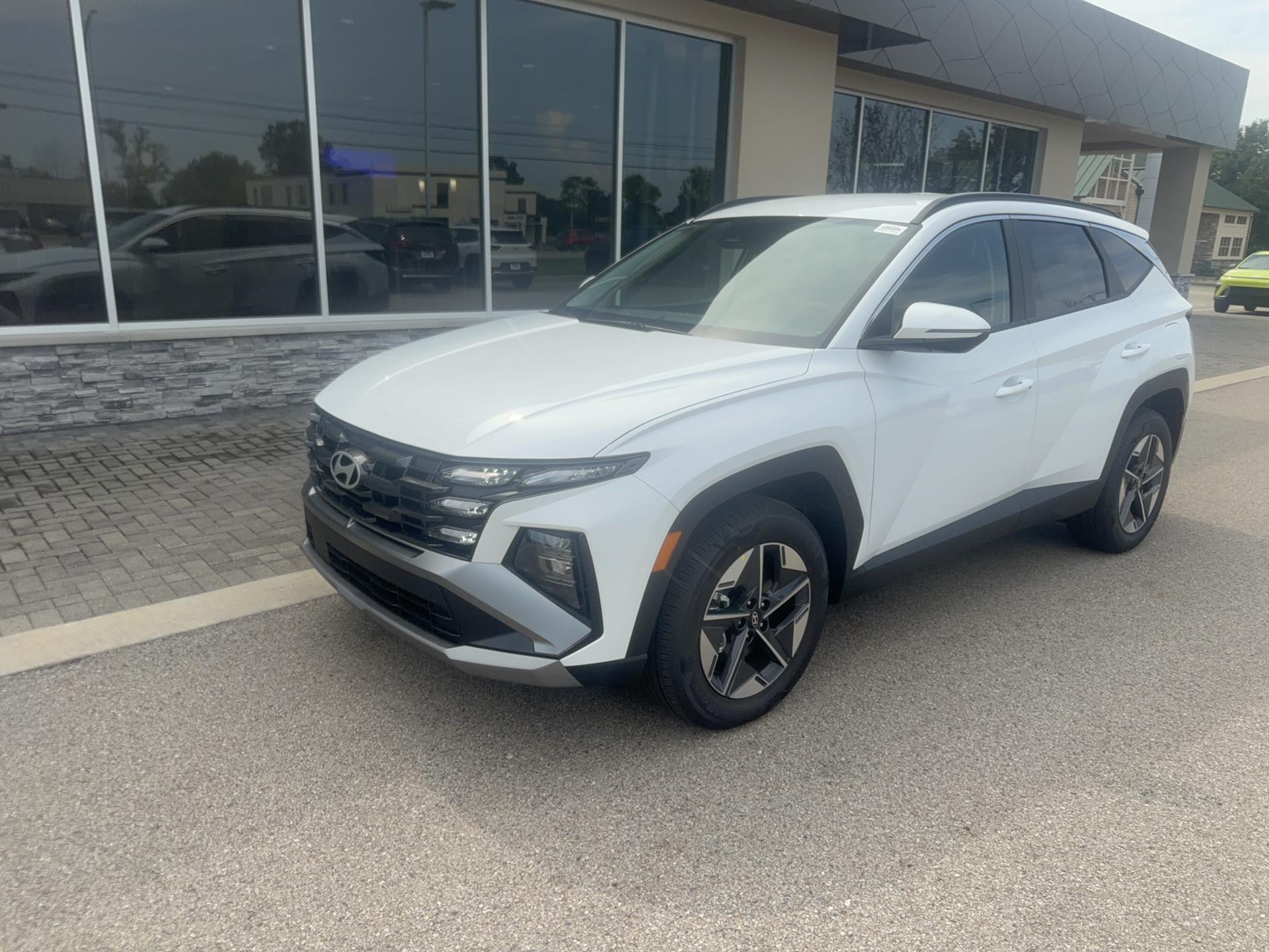 New 2026 Hyundai Tucson Hybrid SEL Convenience