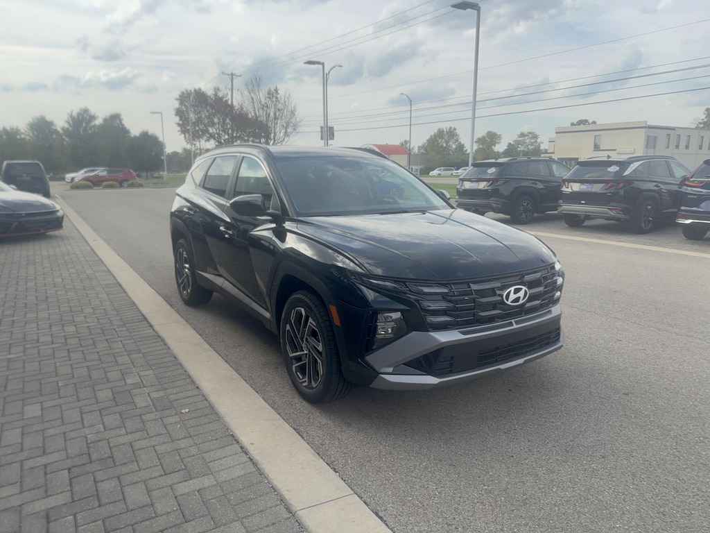New 2026 Hyundai Tucson SEL Plus AWD SUV