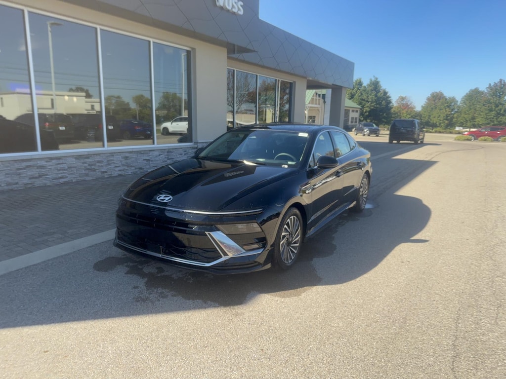 New 2026 Hyundai Sonata Hybrid SEL