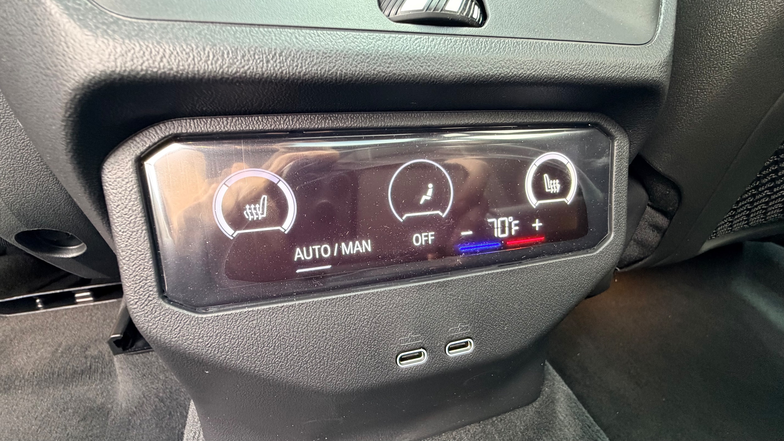 2026 BMW X3 30 - Photo 27