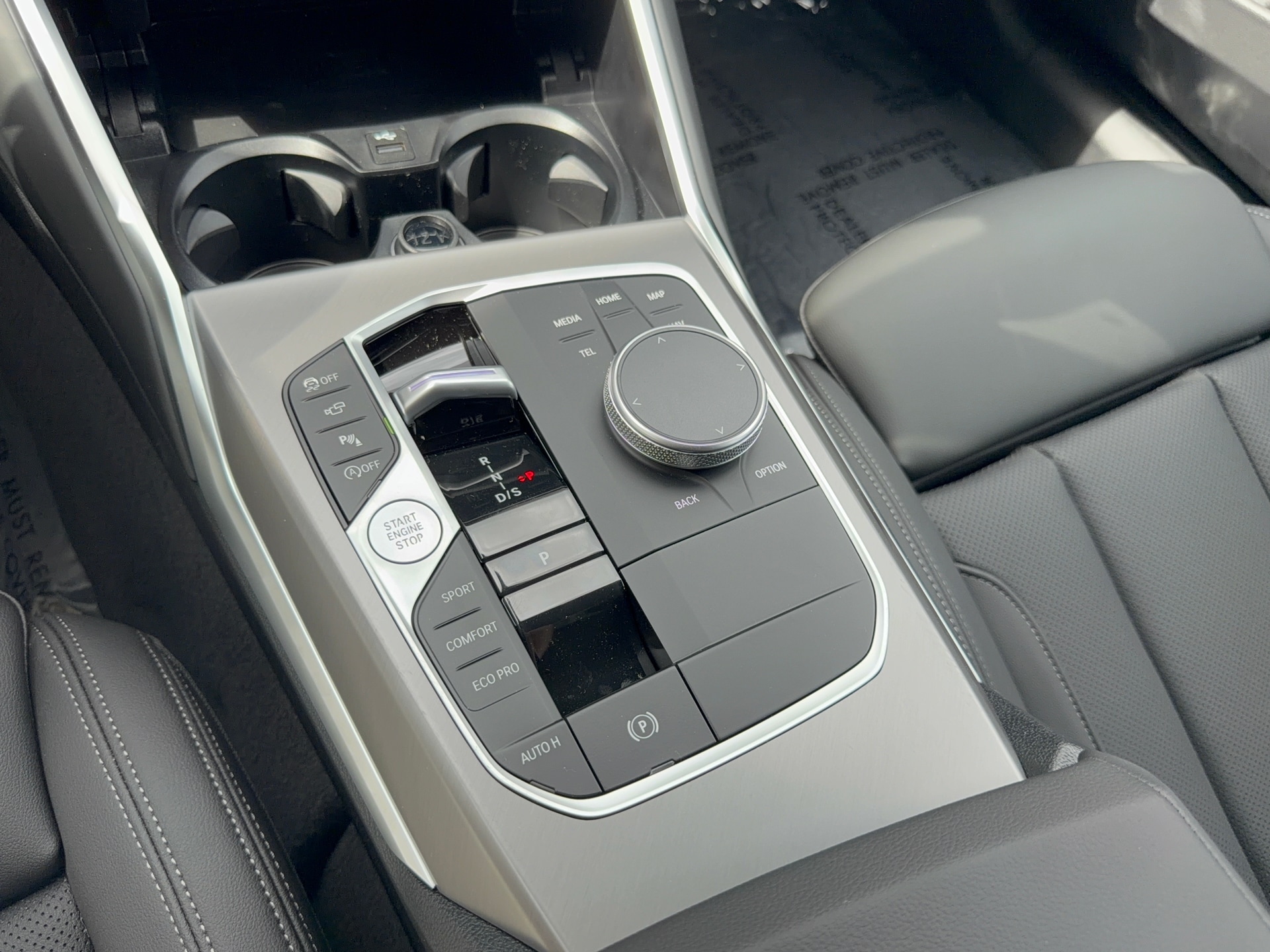 2026 BMW 3 Series 330i - Photo 19