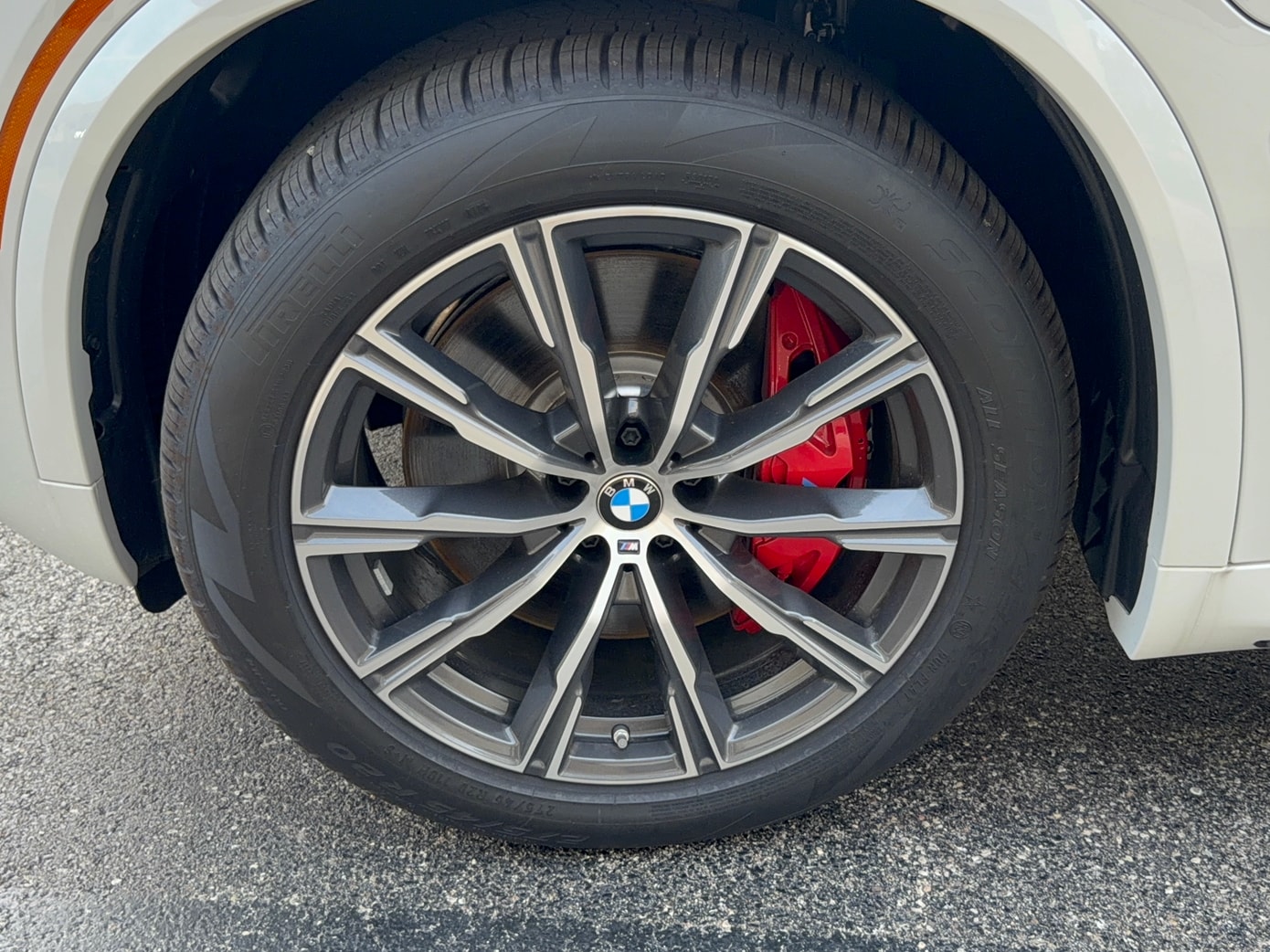 2026 BMW X5 50e - Photo 32