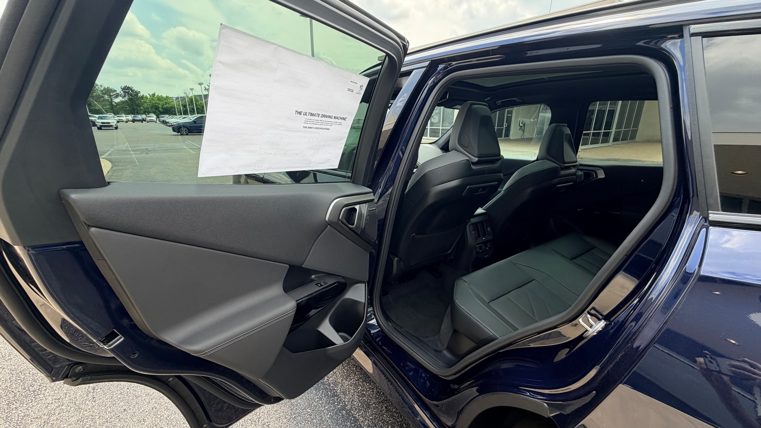 2026 BMW X3 30 - Photo 23