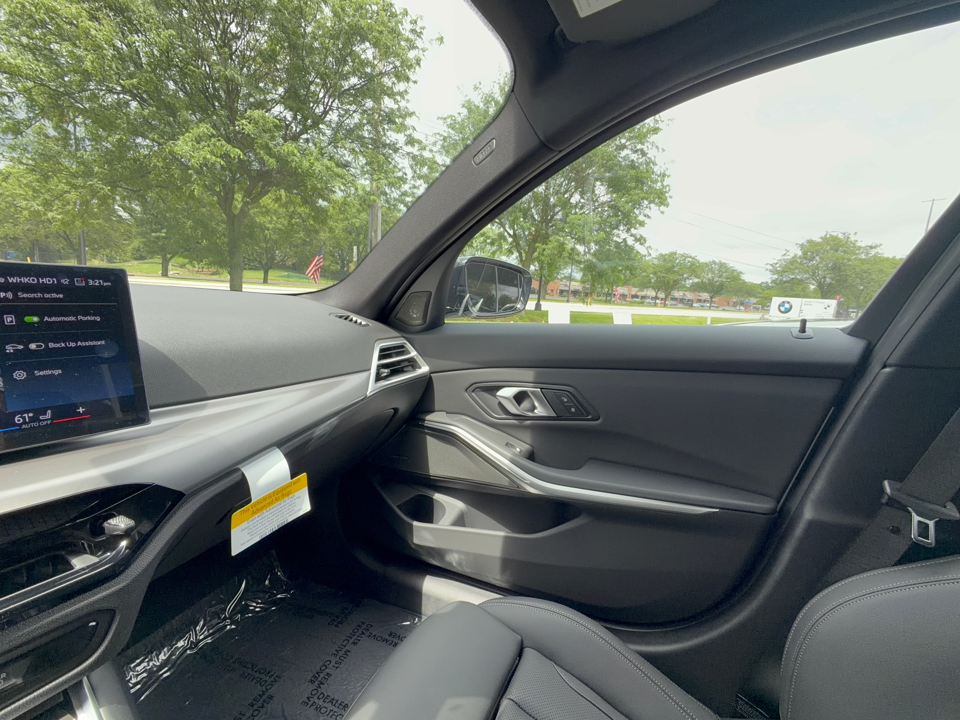 2026 BMW 3 Series 330i - Photo 20