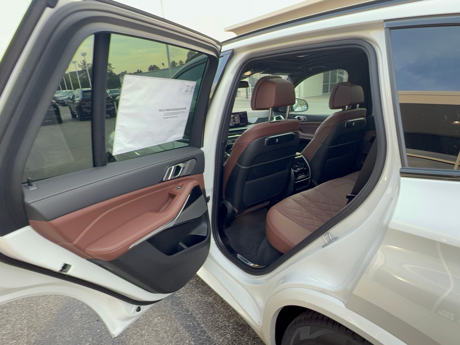 2026 BMW X5 50e - Photo 24