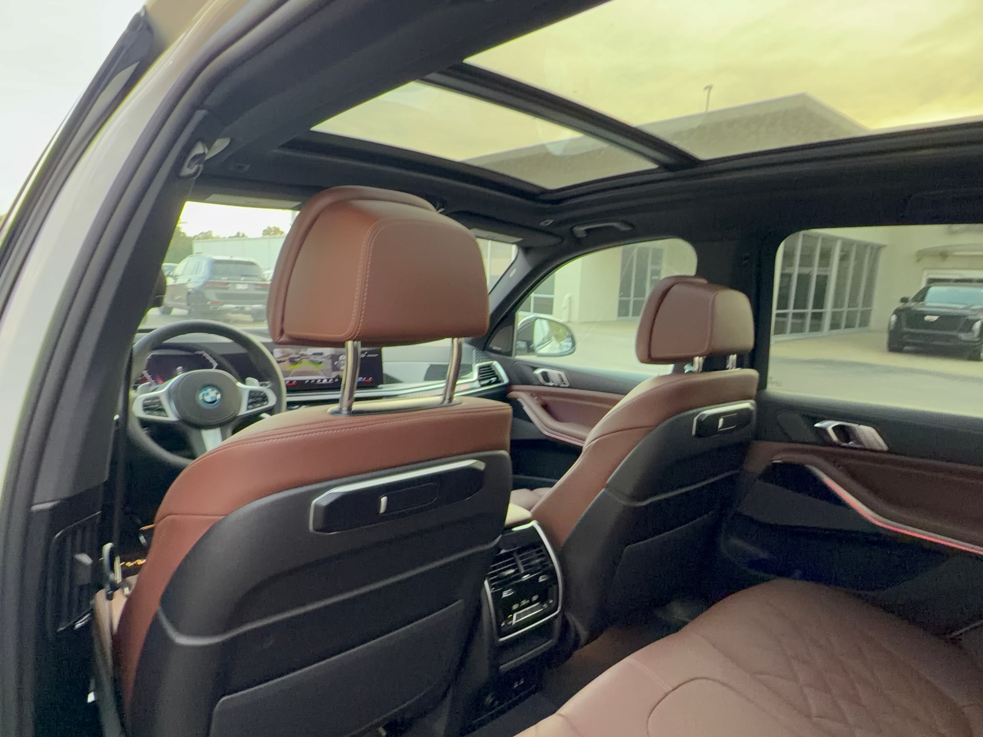 2026 BMW X5 50e - Photo 27