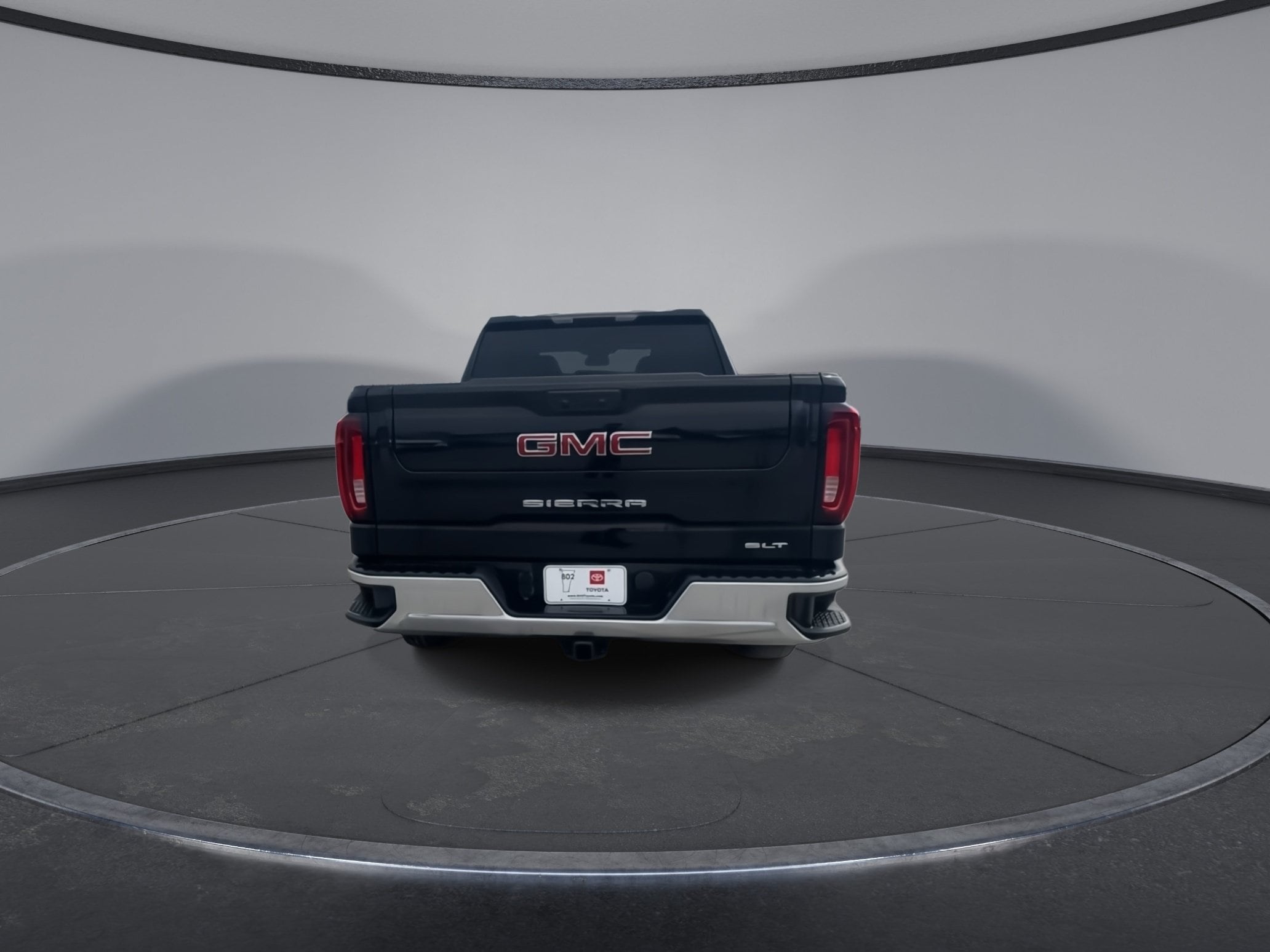 2026 GMC Sierra 1500 SLT - Photo 10