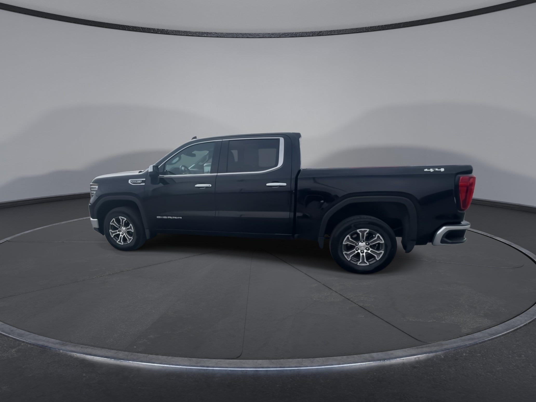 2026 GMC Sierra 1500 SLT - Photo 7