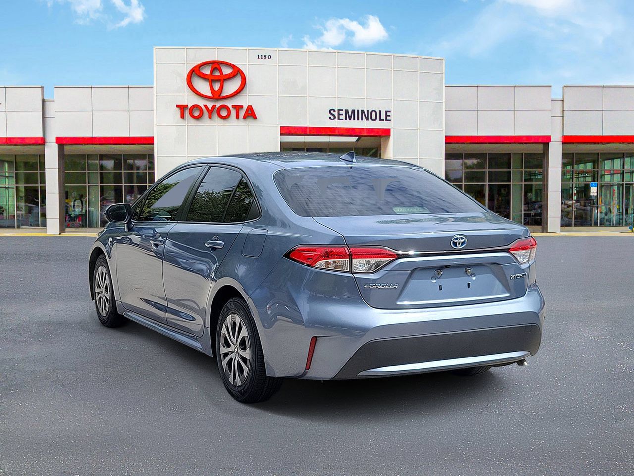 Used 2022 Toyota Corolla Hybrid LE Sedan