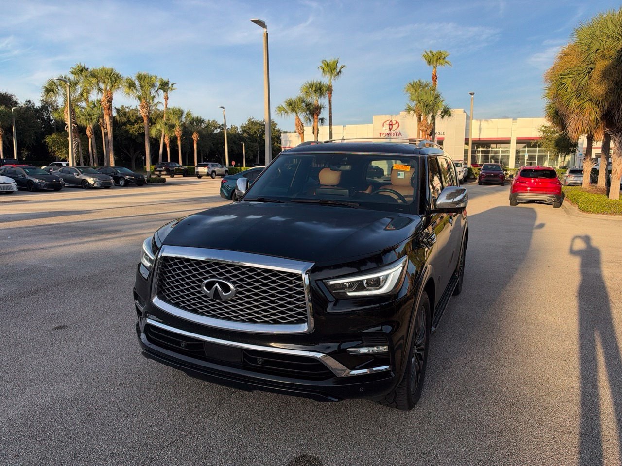 2023 INFINITI QX80