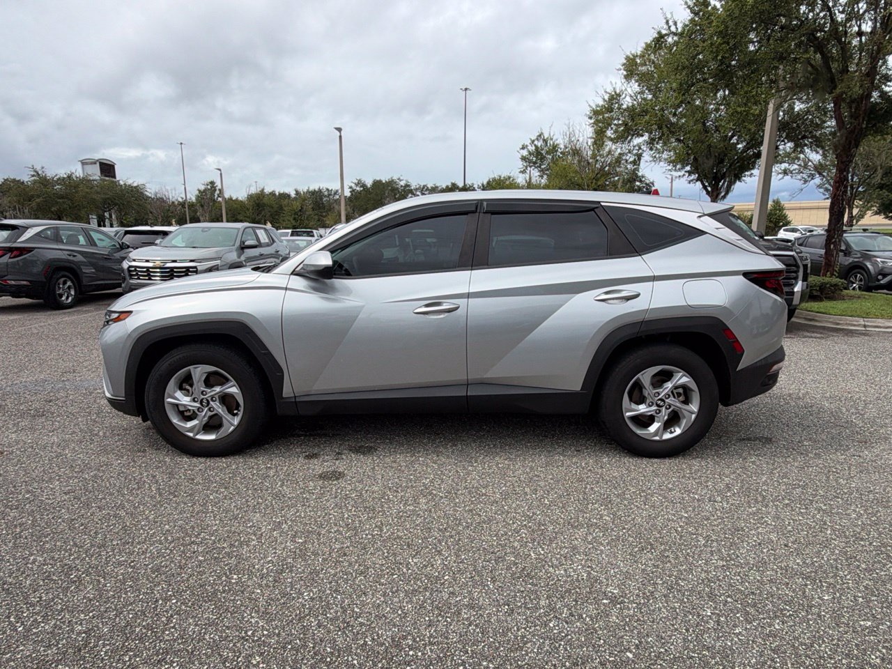 Used 2024 Hyundai Tucson SE SUV