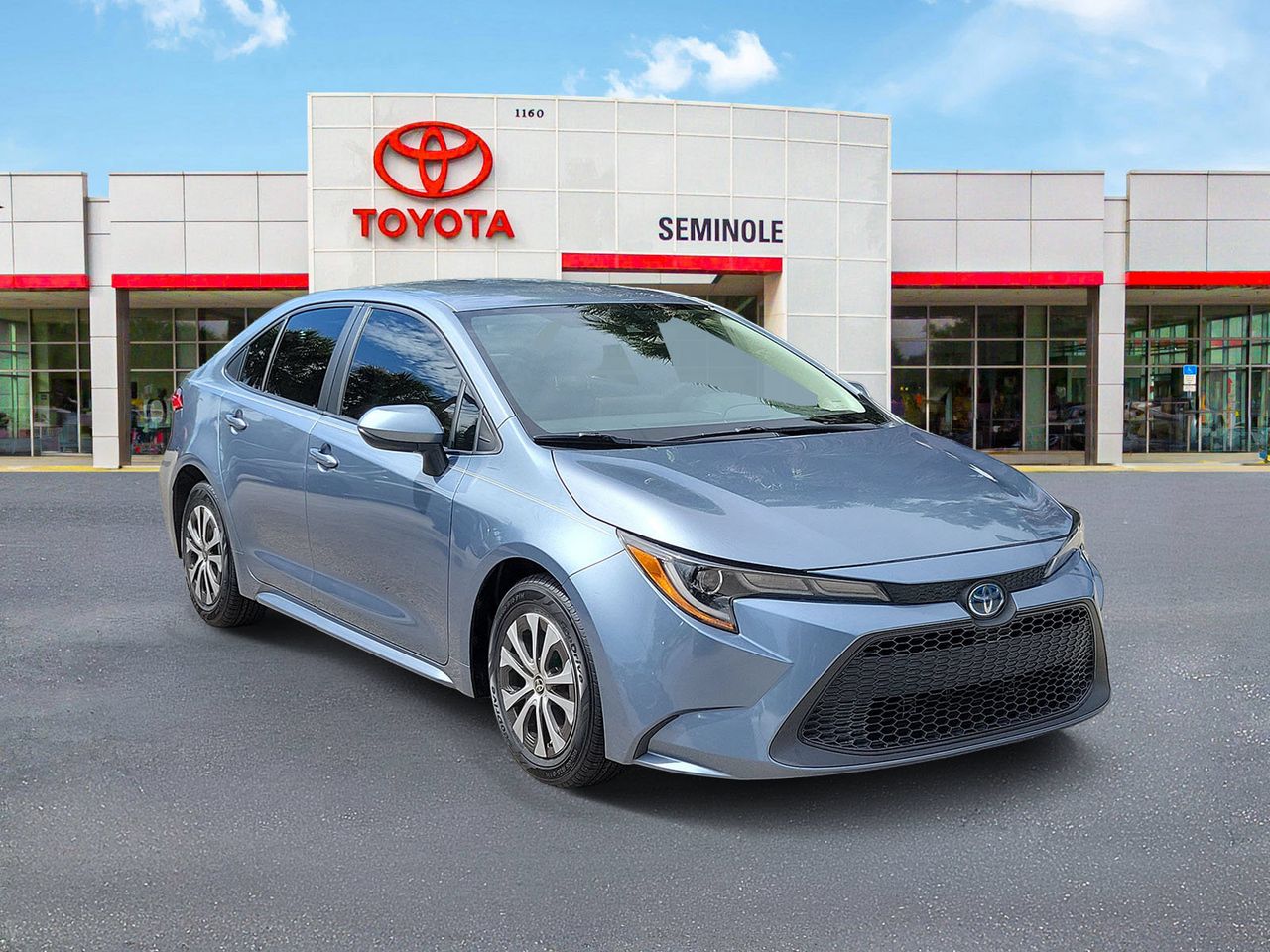 Used 2022 Toyota Corolla Hybrid LE Sedan