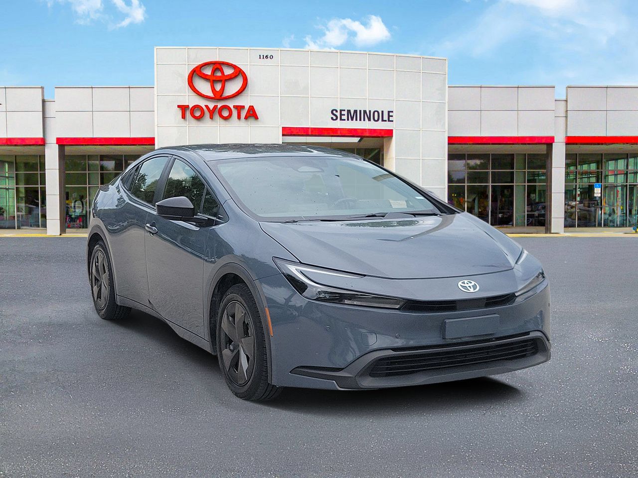 Used 2024 Toyota Prius LE Hatchback