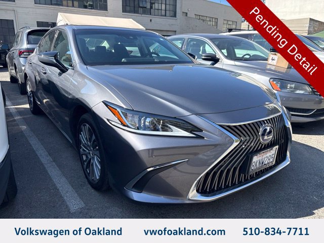 2019 Lexus ES Hybrid