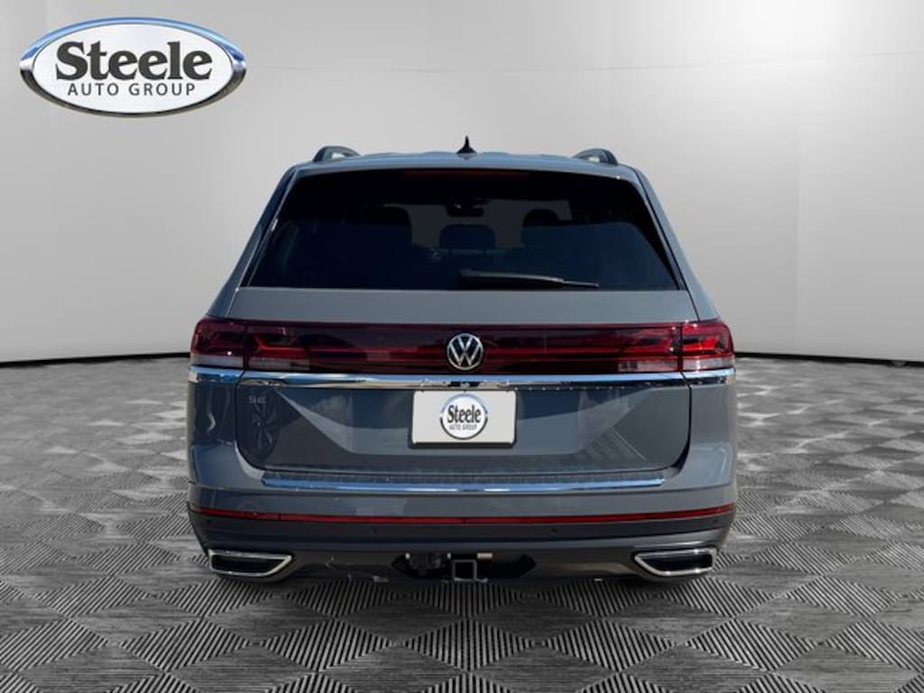 New 2026 Volkswagen Atlas SE w/Technology SUV