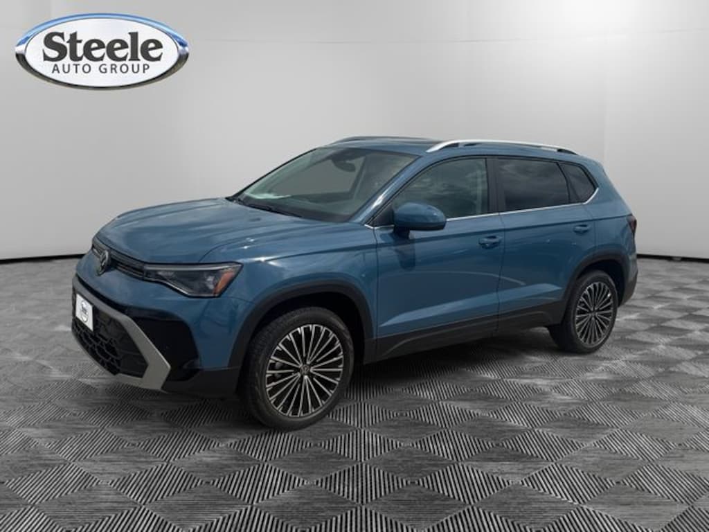 New 2026 Volkswagen Taos 1.5T SE SUV