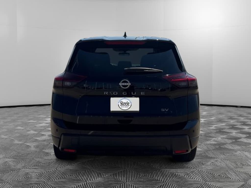 Used 2024 Nissan Rogue SV SUV