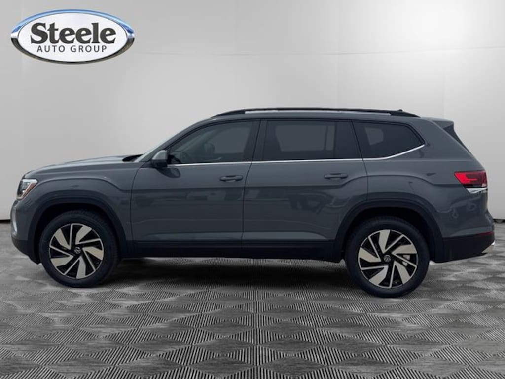 New 2026 Volkswagen Atlas SE w/Technology SUV