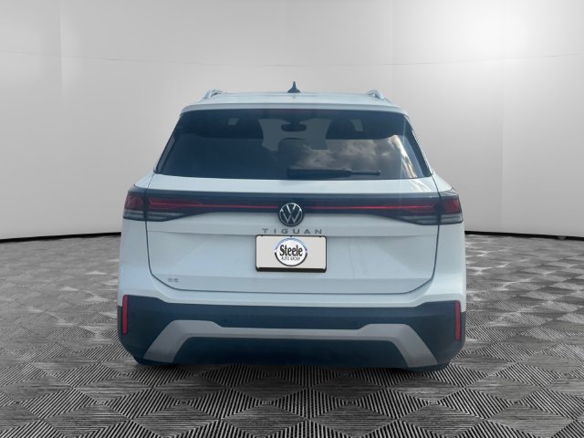 New 2026 Volkswagen Tiguan SE SUV