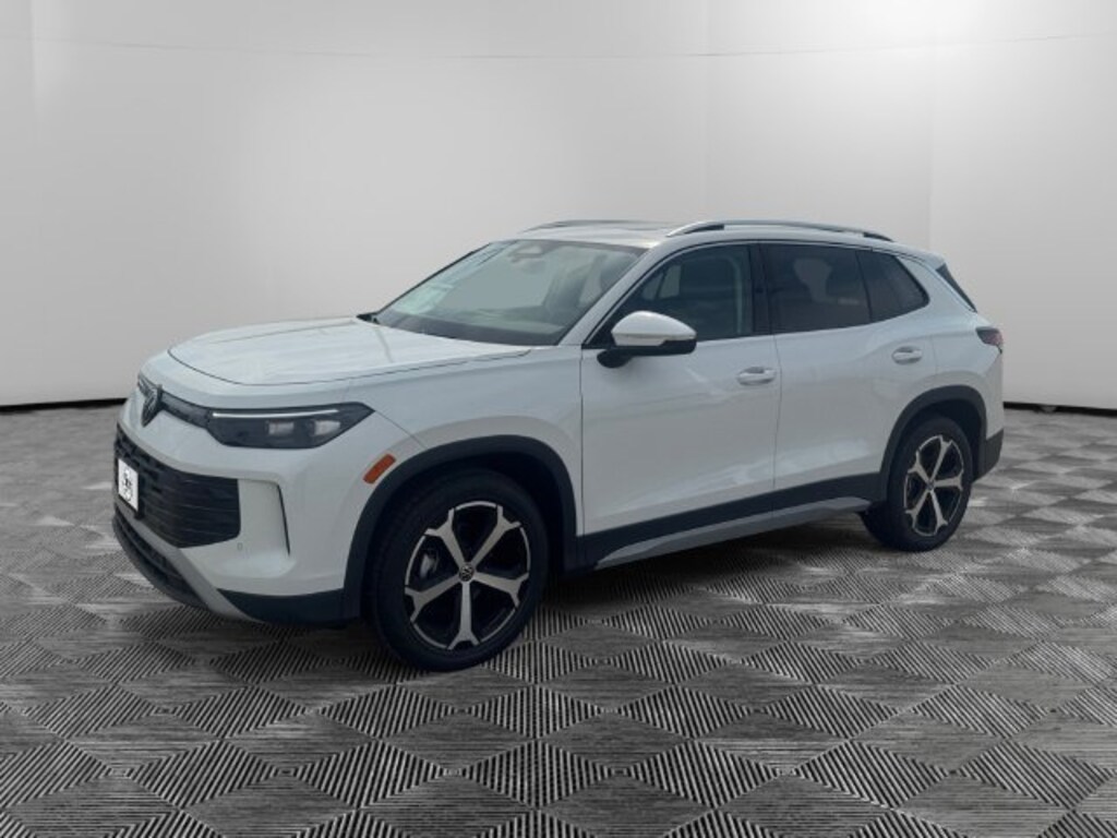 New 2026 Volkswagen Tiguan SE SUV