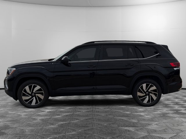 New 2026 Volkswagen Atlas SE w/Technology SUV