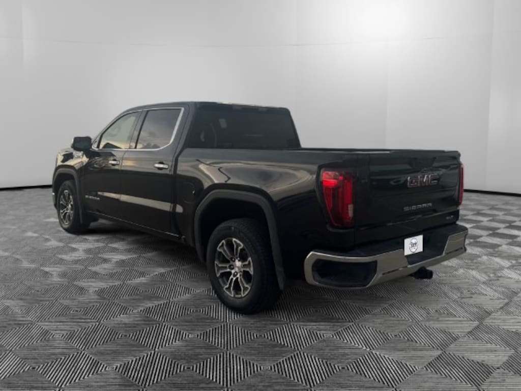 Used 2025 GMC Sierra 1500 SLT Truck Crew Cab