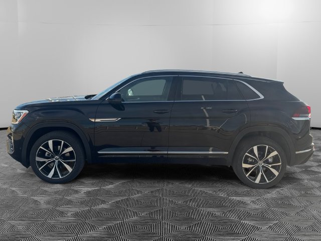 New 2026 Volkswagen Atlas Cross Sport SEL Premium R-Line SUV
