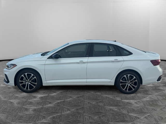 New 2027 Volkswagen Jetta 1.5T Sport Sedan