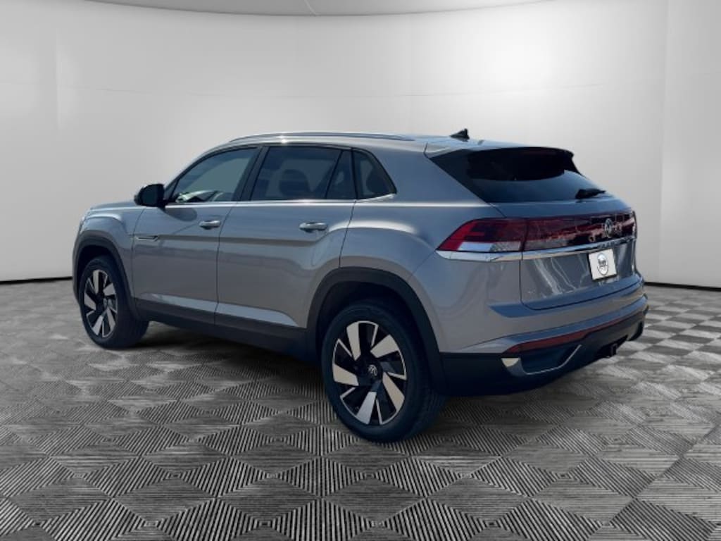 New 2026 Volkswagen Atlas Cross Sport SE w/Technology SUV