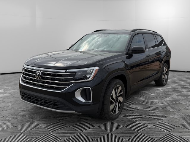 New 2026 Volkswagen Atlas SE w/Technology SUV