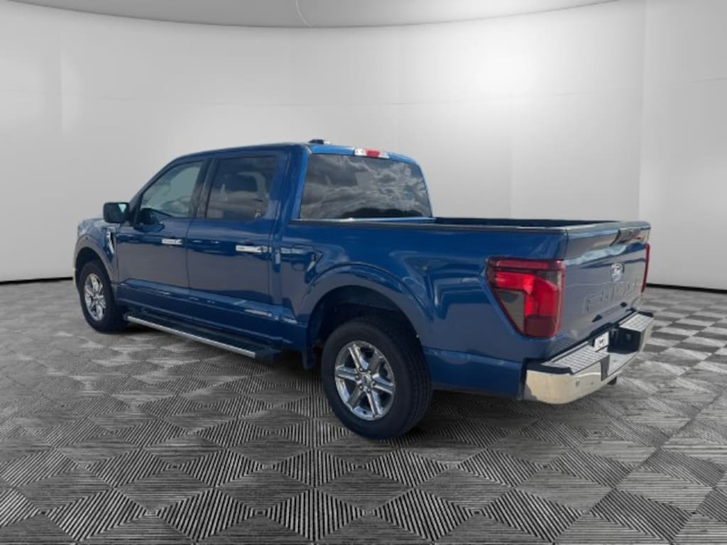 Used 2025 Ford F-150 XLT Truck SuperCrew Cab
