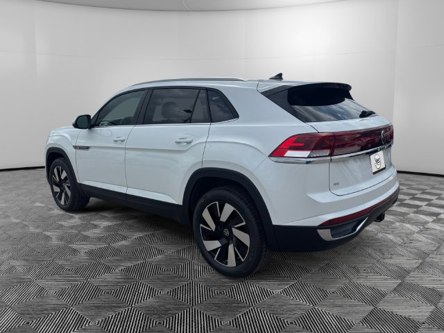 New 2026 Volkswagen Atlas Cross Sport SE w/Technology SUV