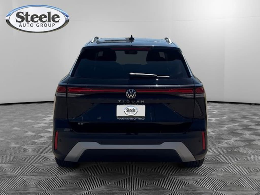 New 2026 Volkswagen Tiguan SE SUV