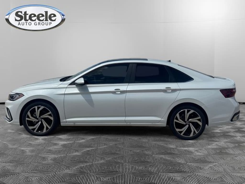 New 2026 Volkswagen Jetta 1.5T SEL Sedan