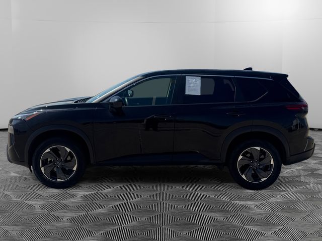 Used 2024 Nissan Rogue SV SUV