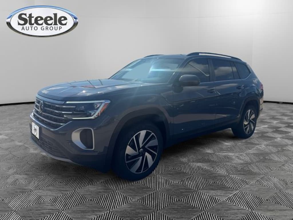 New 2026 Volkswagen Atlas SE w/Technology SUV
