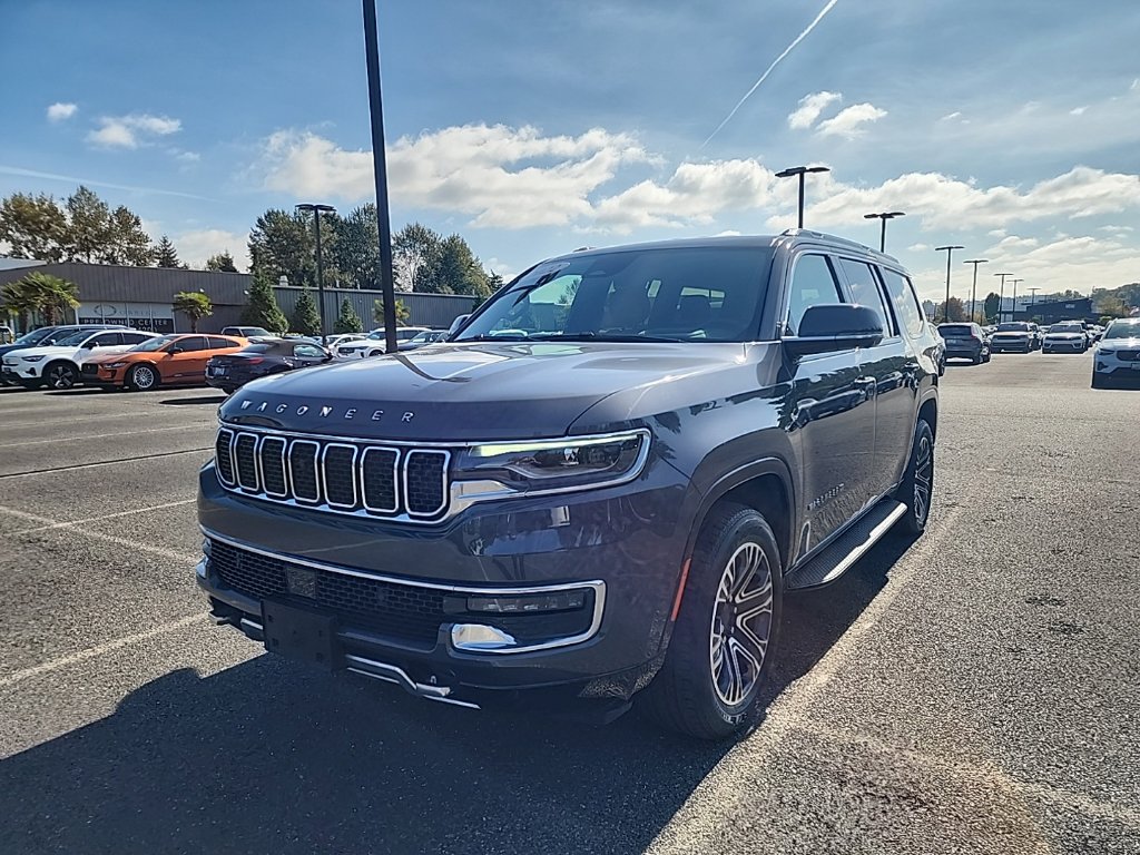 2022 Jeep Wagoneer