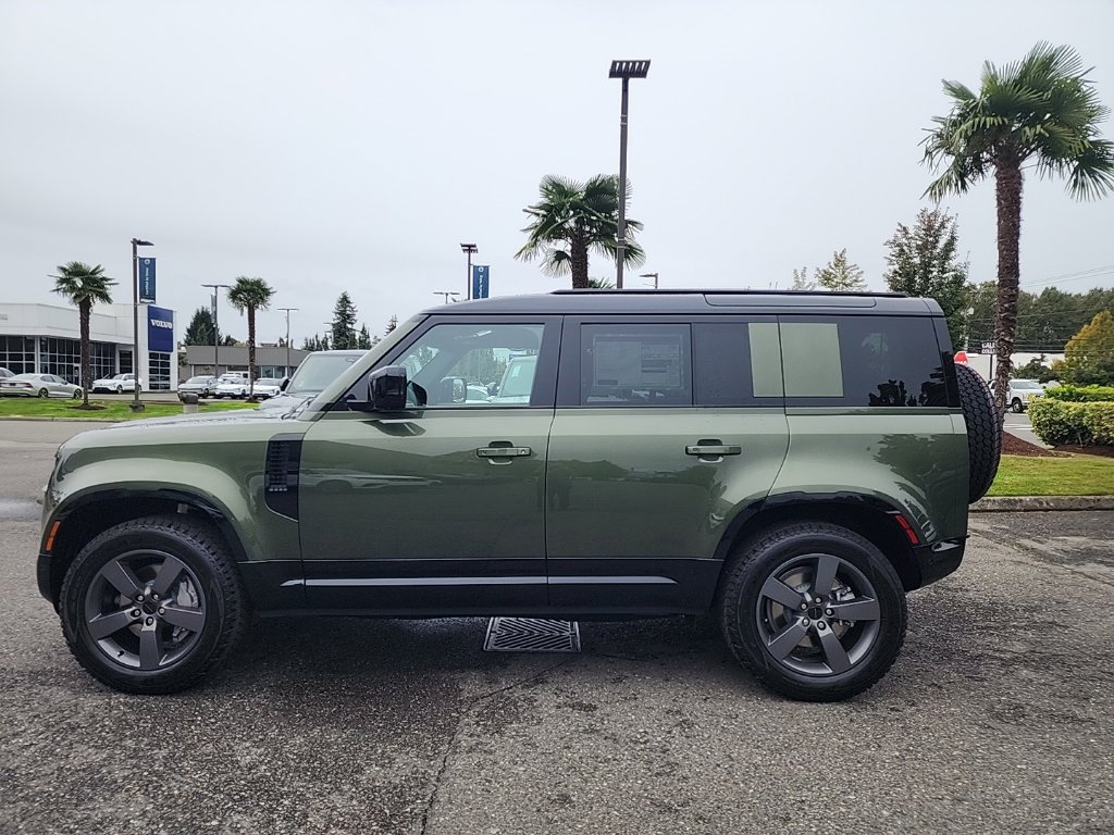 New 2026 Land Rover Defender 110 X-Dynamic SE SUV
