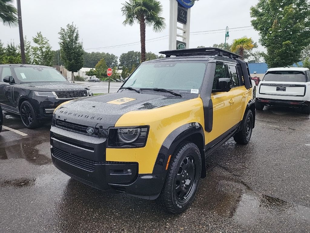 New 2026 Land Rover Defender 110 Trophy Edition - Sandglow Defender 110 Trophy Edition - Sandglow SUV
