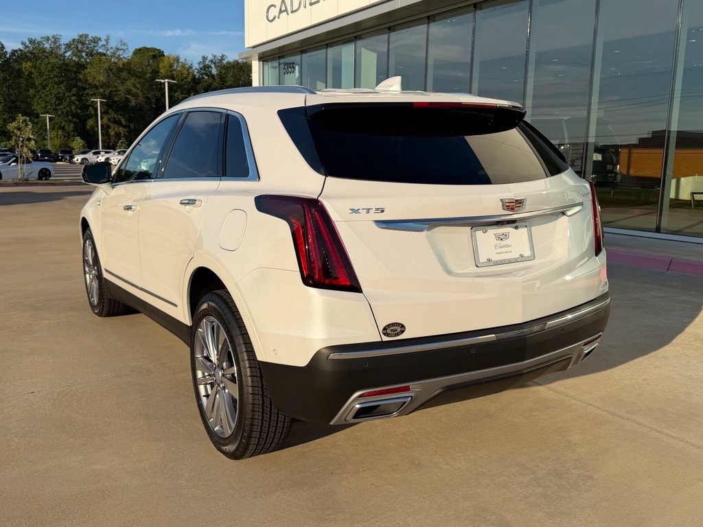 Used 2024 CADILLAC XT5 Premium Luxury SUV
