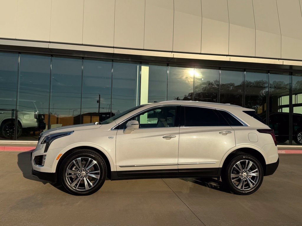 Used 2024 CADILLAC XT5 Premium Luxury SUV