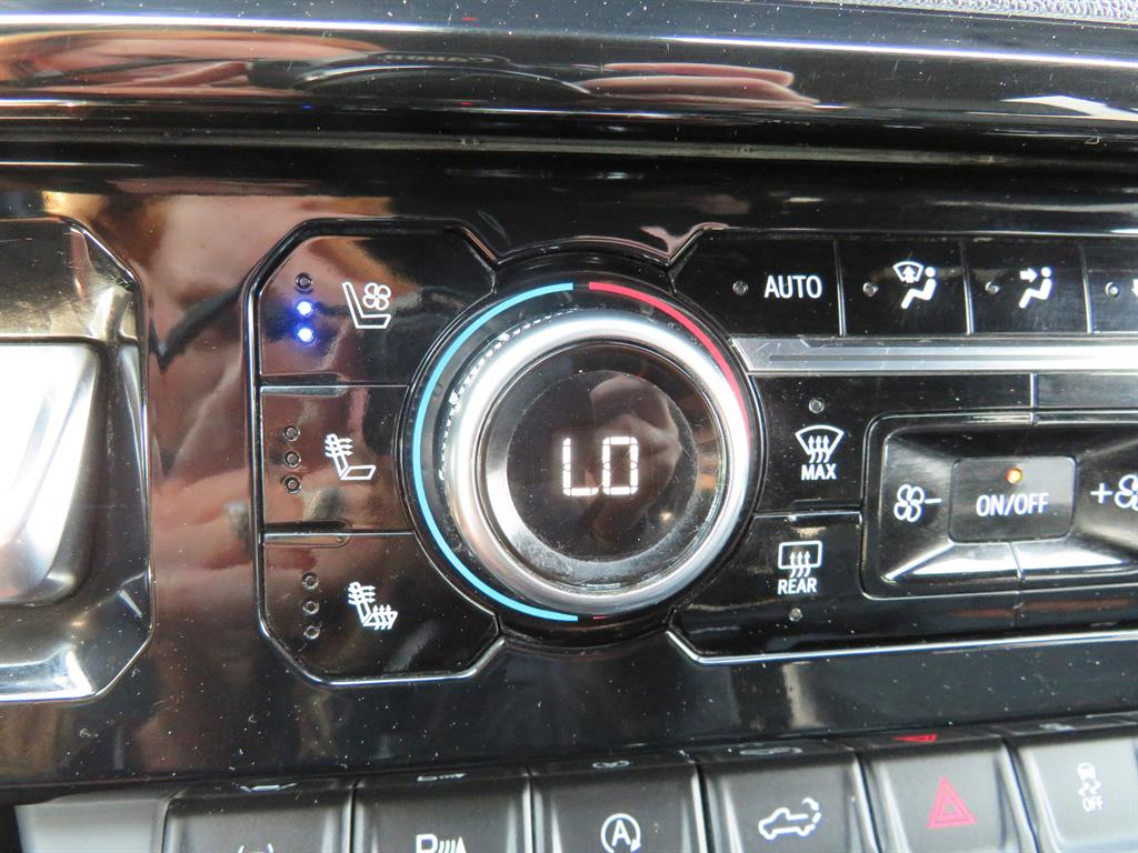2023 GMC Sierra 1500 AT4 - Photo 22