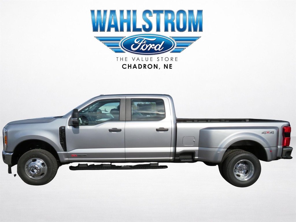 New 2027 Ford F-350 Truck Crew Cab