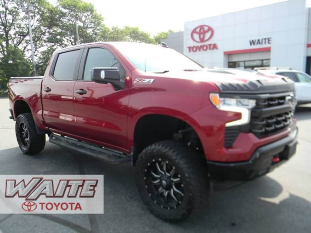 Used 2022 Chevrolet Silverado 1500 LT Trail Boss Truck Crew Cab