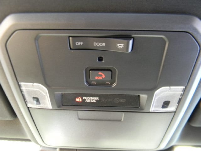 2026 Toyota Tacoma SR - Photo 13